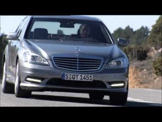 Mercedes-Benz S-Class - S 500 4matic