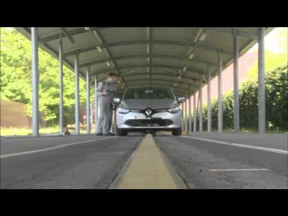 2012 - New Renault Clio- tests at the Lardy Tec...