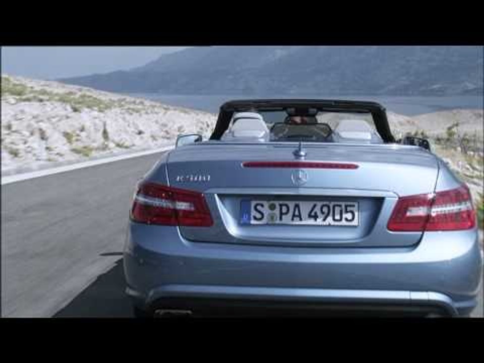 Mercedes-Benz E-Class Convertible Trailer