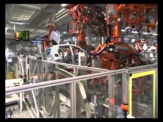 Volkswagen Golf car body production