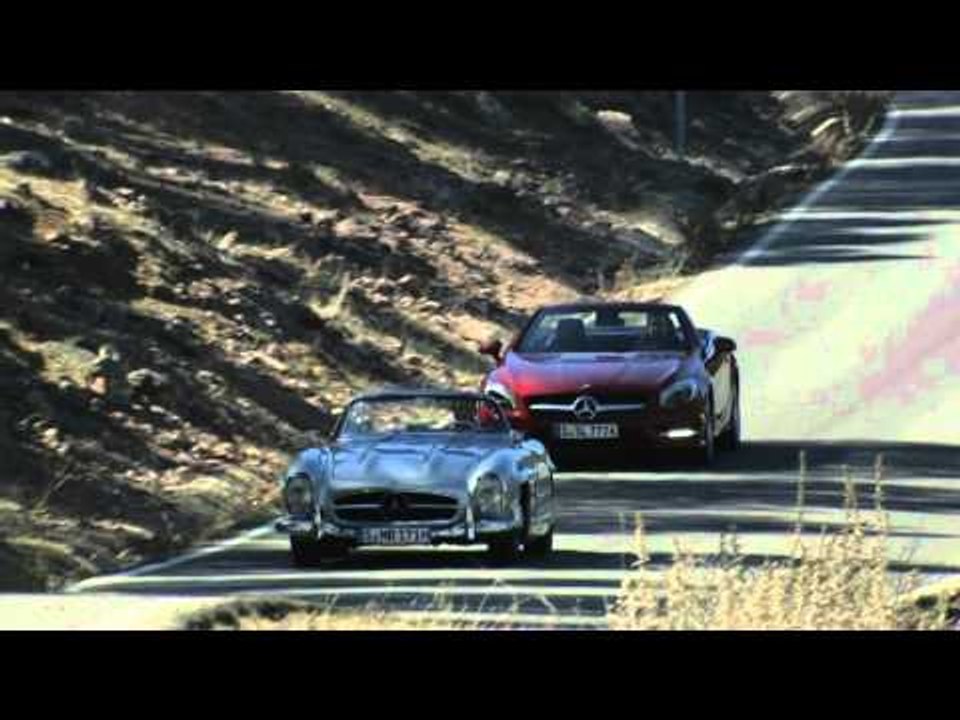 Mercedes Benz SL 500 Zircon Red and Mercedes Benz 300 SL Roadster W198