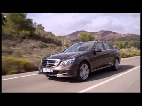Mercedes Benz E 300 BlueTEC HYBRID Sedan