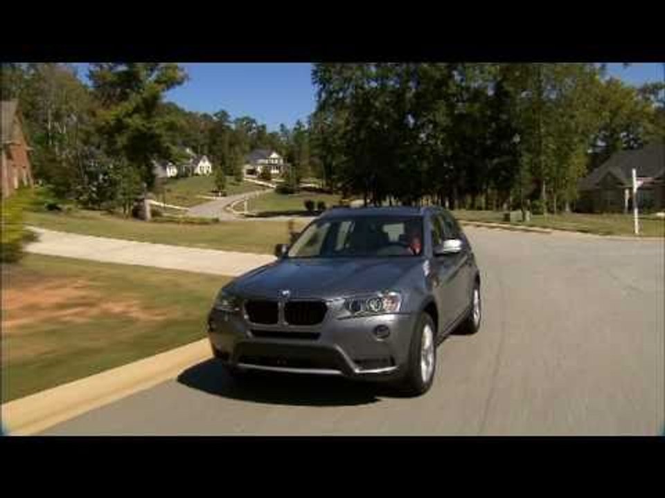 BMW X3 xDrive20d Driving scenes countryside