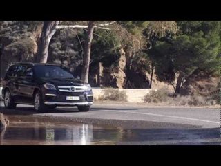 Mercedes-Benz GL Class   slow motion