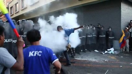 La ira de los seguidores de Correa inflama las calles de Quito