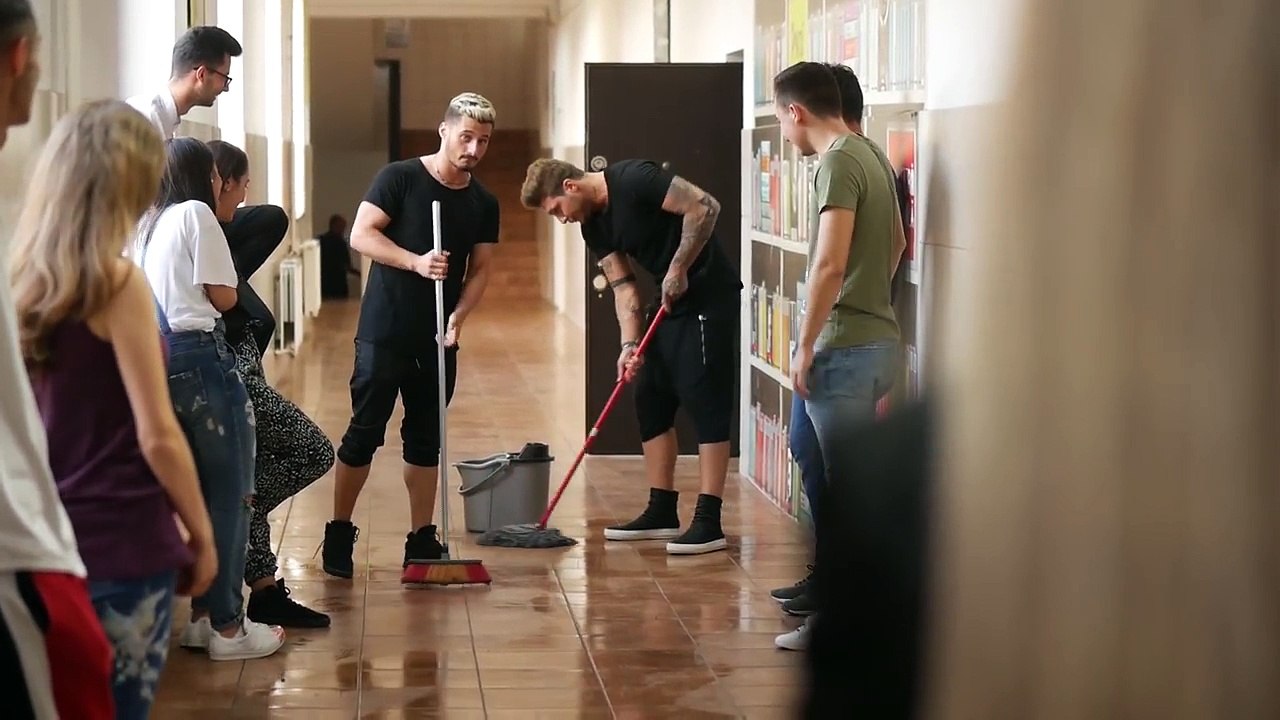 SCOALA INVERS (S02/EP8- FARA LIMITE) (guest:Tanase George)