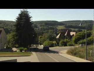 General views of family packing car