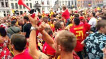 Mons : Belgique-Brésil (2-1) Les supporters en forme à Mons sur la Grand-Place. Vidéo A.E. Ghislain (1/3)