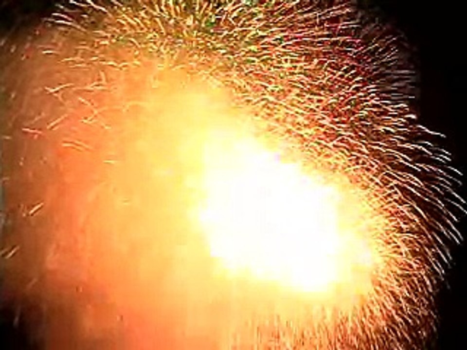 Crazy Japanese Firework Extreme Display 12 inch And Up