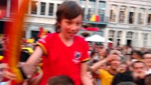 Mons : Belgique-Brésil (2-1) Les supporters en forme sur la Grand-Place (3/4) . Vidéo A.E. Ghislain