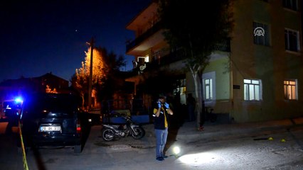 Parkta silahlı saldırı: 2 yaralı - KARAMAN