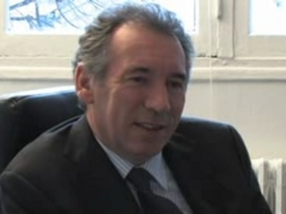 François Bayrou dans France democrate