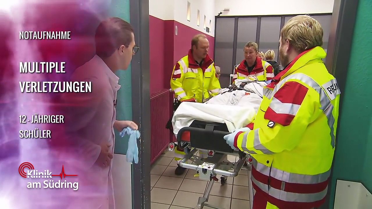 'Er ist tot!':12-Jähriger hat Angst um seinen Bruder | #FreddyFreitag | Klinik am Südring | SAT.1 TV