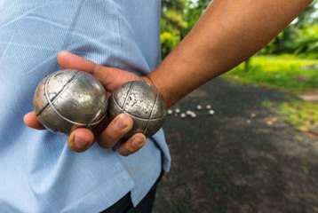 Portrait de Dylan Rocher, champion de pétanque