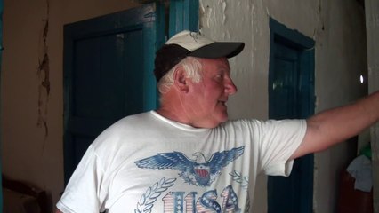 Lëkundjet e tërmetit, lënë jashtë familjen në Krujë - Top Channel Albania - News - Lajme