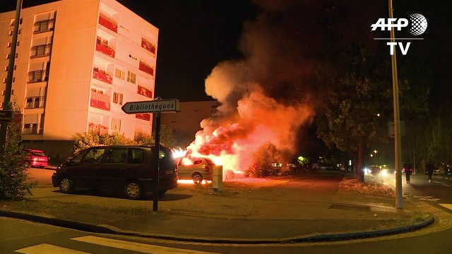 توجيه تهمة القتل غير العمد لشرطي وتواصل اعمال العنف في غرب فرنسا