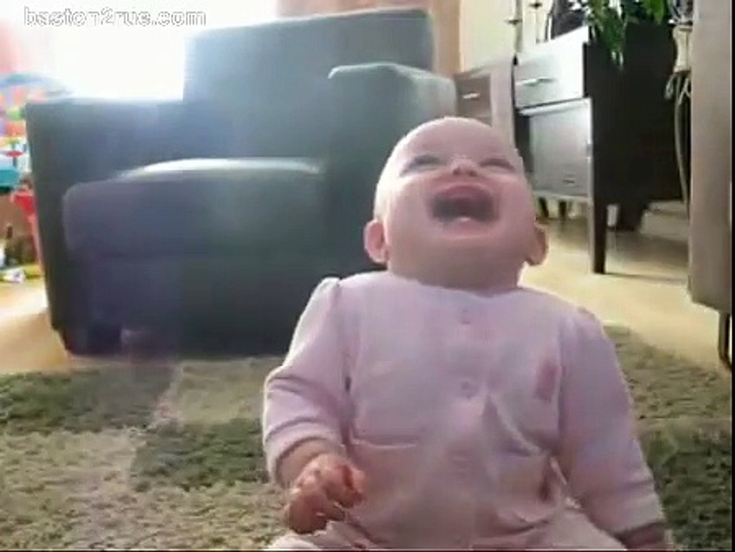 Bebe Mort De Rire فيديو Dailymotion