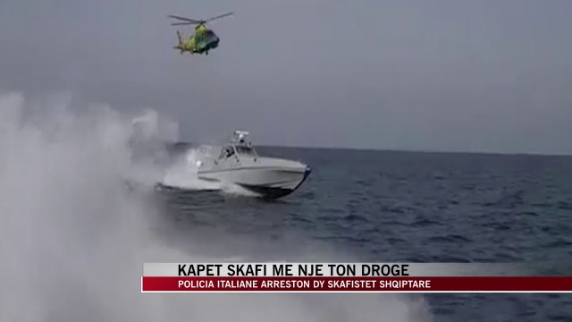 Kapet skafi me nje ton droge - News, Lajme - Vizion Plus