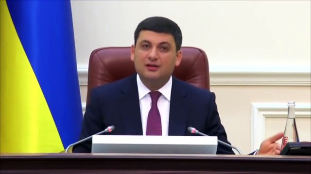 Гройсман и Порошенко вцепились в горло друг другу