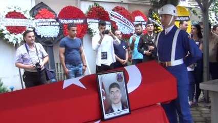 Kazada Şehit Olan Astsubay Boztoprak Çorlu'da Toprağa Verildi