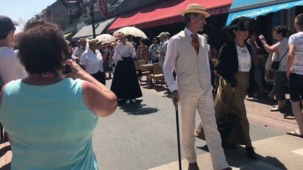 Le temps de la Belle Époque : le défilé