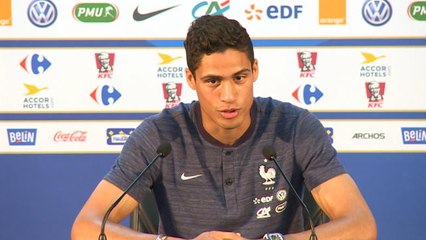 Bleus - Varane : "C'était du grand Lloris !"