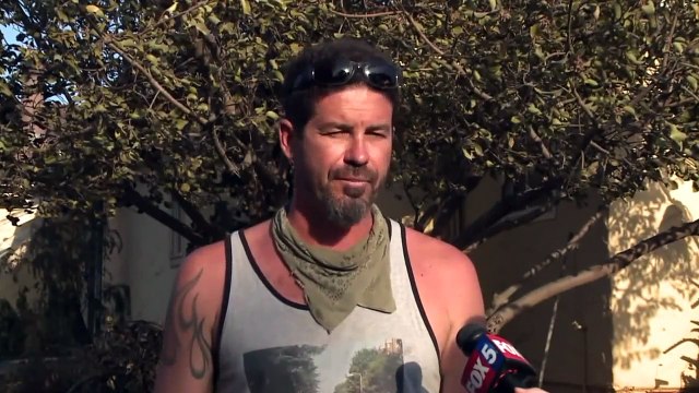 Homes Destroyed, 400 Acres Burned in San Diego Wildfire