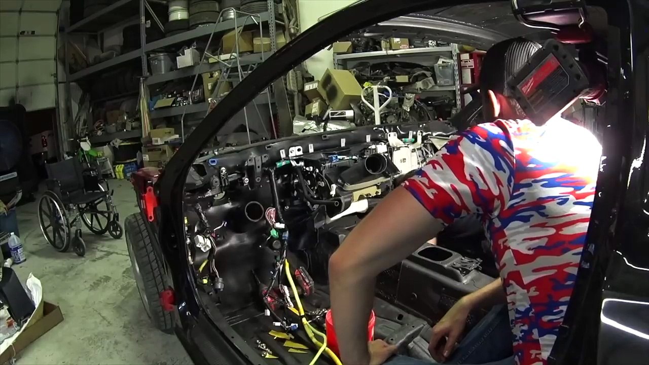 Pt.19 MKIV Toyota Supra Build | DASH IS IN!