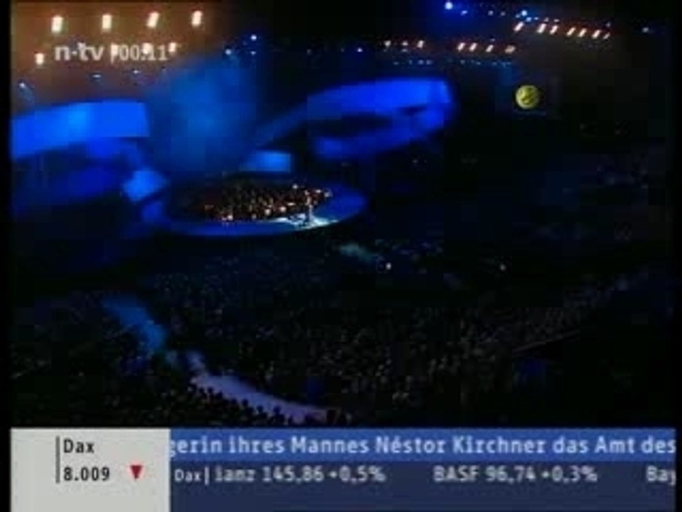 KYLIE MINOGUE CGOMH AND 2 HEARTS NOBEL PRIZE CONCERT DEC 200