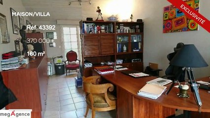 A vendre - Maison/villa - LA ROCHE-SUR-YON (85000) - 7 pièces - 160m²