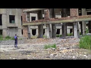 Shembet muri i uzinës, një i vdekur dhe një i plagosur në Laç