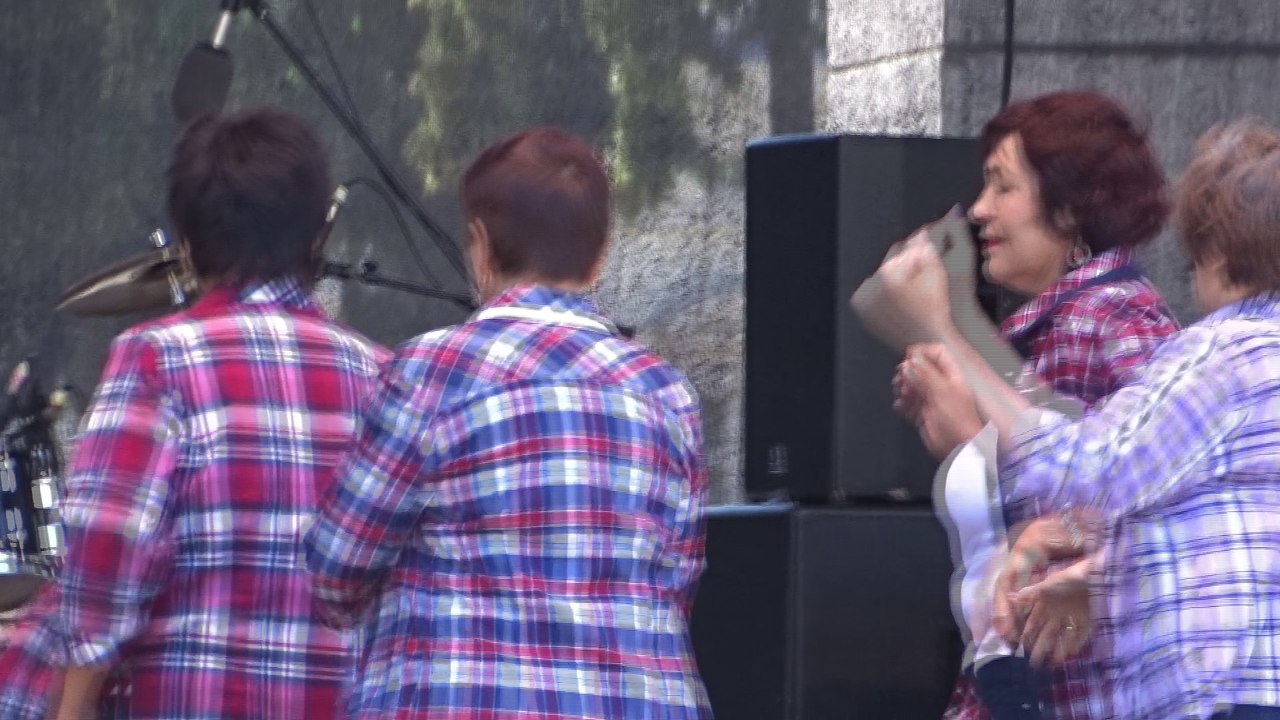 Klaipėdos m. klubo ''Ruta''ansamblio ir svečių koncertas VALSTYBES DIENAI