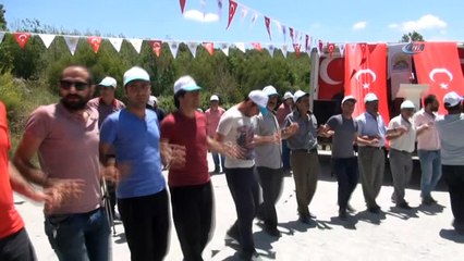 Türkiye’nin en büyük krater gölünde şenlik coşkusu