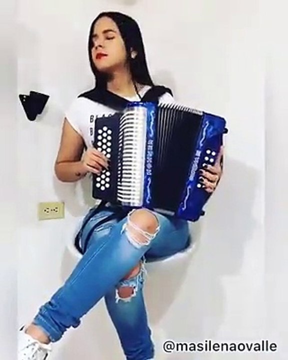 LA MEJOR VERSION DE : TE BOTÈ, DE MI VIDA TE BOTÈ