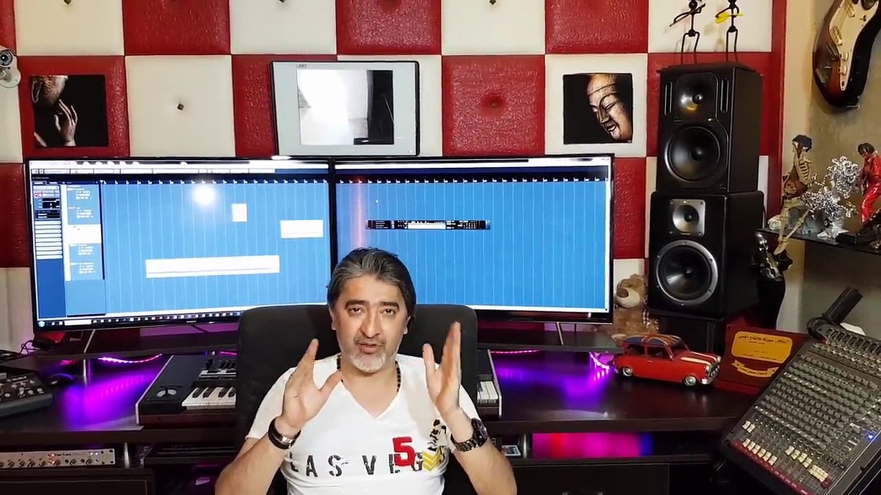 صبحي محمد وصول الدرع الذهبي
