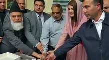 Reham Khan visits historical Kashmir House in Birmingham to speak about Kashmir cause ahead of PM Modi's visit to the UK.She Proposes future strategy for Kashm