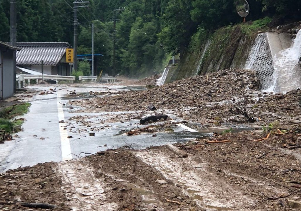 Emergency Warning Issued in Gifu After Torrential Rain Causes Flooding, Mudslides