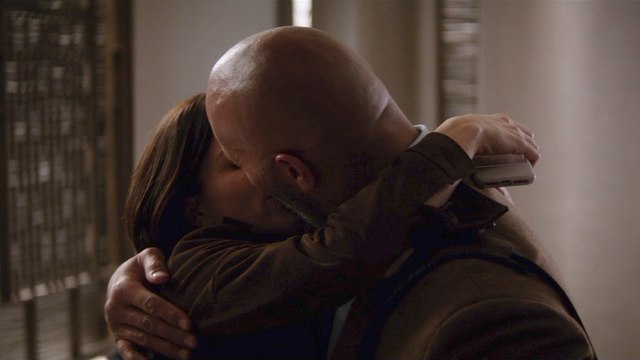 Dwayne Johnson Says Goodbye To Kids In 'Skyscraper'