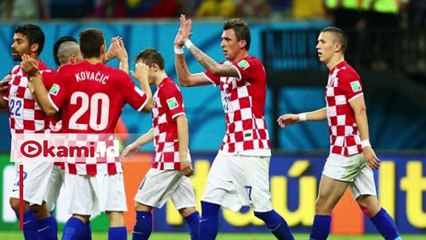 Presiden Kroasia yang Cantik Melompat Kegirangan di Stadion Saat Timnya Kalahkan Rusia