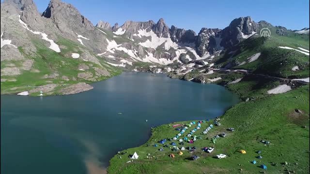 Cilo Dağları'ndaki Sat Buzul Gölleri- Drone