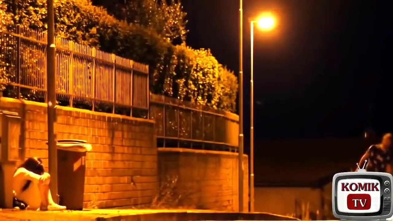 Korkunç Şakalar Komik Videoları İzle[1]