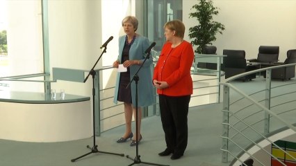 Merkel pide cautela con el 'brexit'