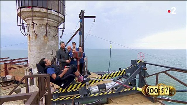 Morandini Zap: Patrick Cohen expulsé par une catapulte lors d'une épreuve de Fort Boyard sur France 2 - VIDEO