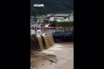 Japonya'da sel: 50 kişi yaşamını yitirdi, 50 kişi kayıp