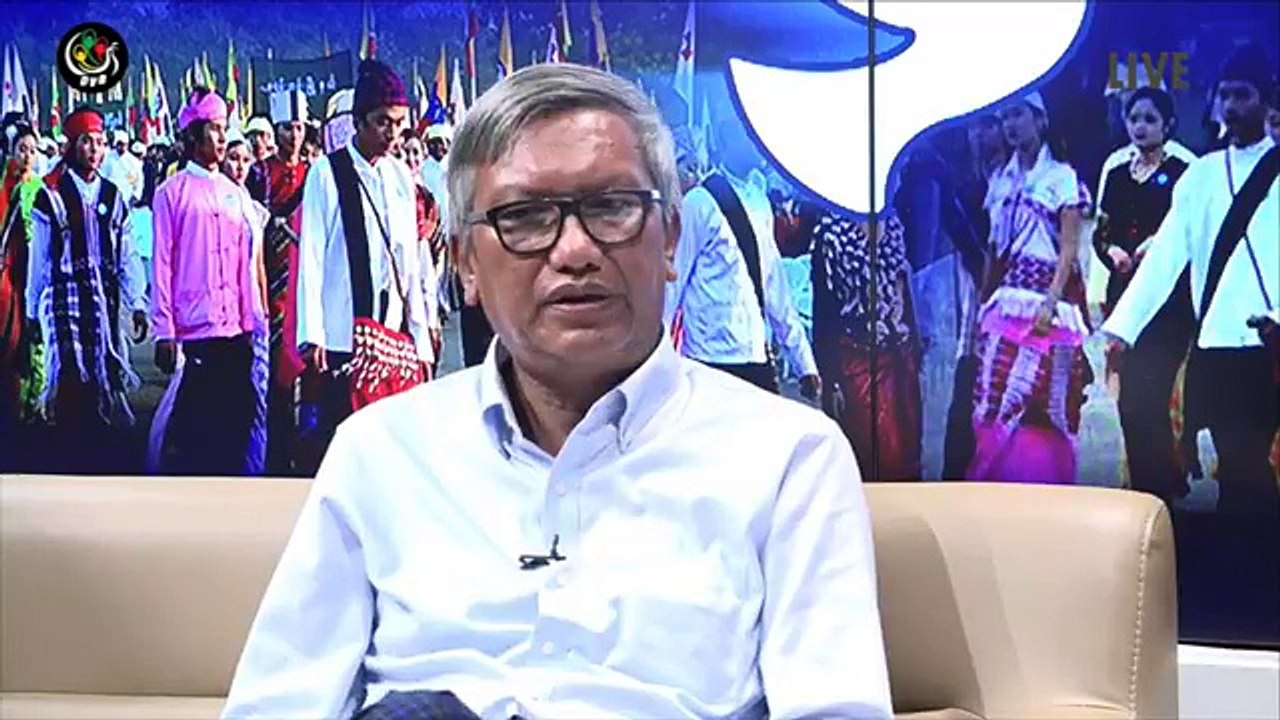 ၿငိမ္းခ်မ္းေရး နီးၿပီလား - (၂၁)ရာစု ပင္လုံ သုံးသပ္ခ်က္ စကား၀ိုင္း (( တိုက္ရိုက္ထုတ္လႊင့္ခ်က္ )))ပါ၀င္ေဆြးေႏြးသူမ်ား- ဦးေမာင္ေမာင္စိုး (ႏိုင္ငံေရးေလ့လာသုံးသပ