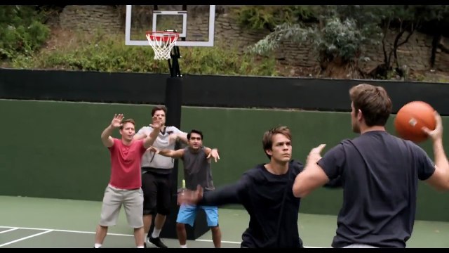 THE LATE BLOOMER Trailer (2016) Johnny Simmons, J.K. Simmons Comedy ( 720 X 1280 )