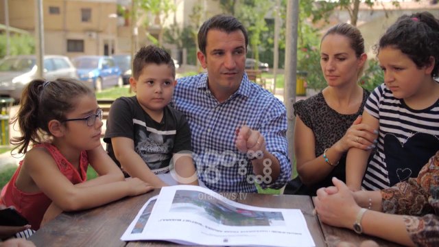 Ora News - Përfundon këndi i 30-të rekreativ në bllokun e banimit pranë zonës së ish-NSHRAK-ut