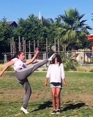 Kızın yüzü dağıldı