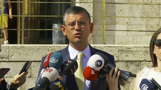 CHP Grup Başkanvekili Özel, gazetecilere açıklamalarda bulundu (2) - TBMM