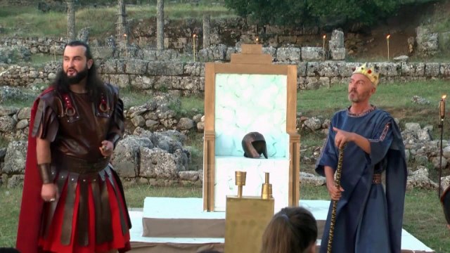“Pirro” ngjitet në Antigone - Top Channel Albania - News - Lajme